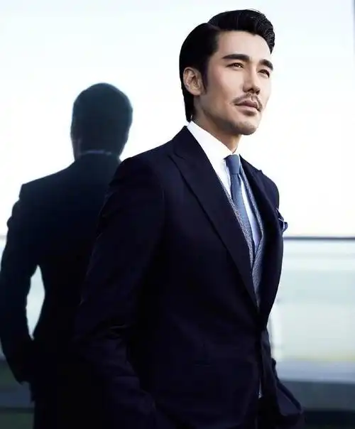 娱乐圈里模特出身的男明星还是他最有魅力