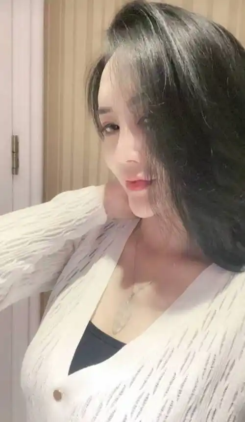 心儿92 92 照片_心儿92 92 相册大全-yy官方