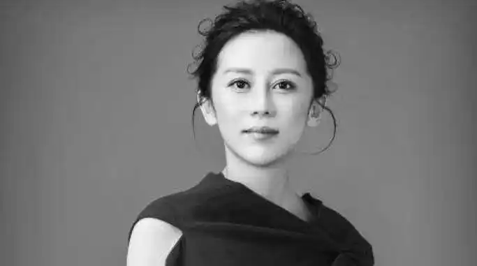 武志红老师的前女友李雪,是主攻亲子关系的心理学家.