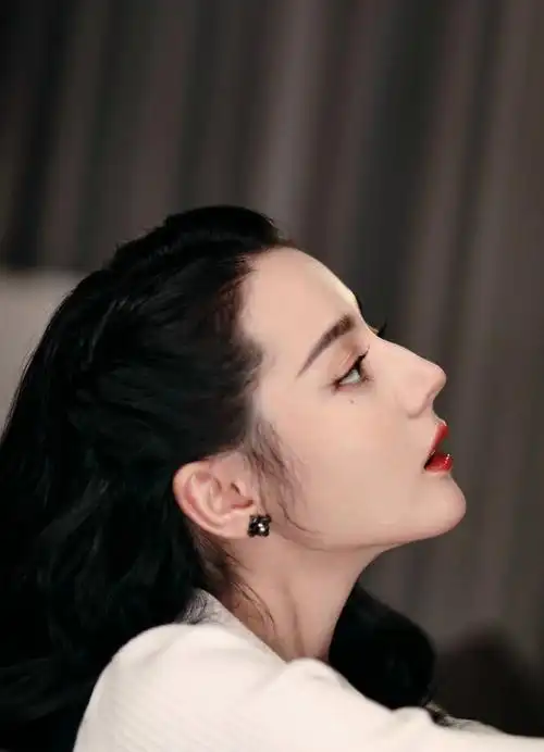 迪丽热巴##星闻速递