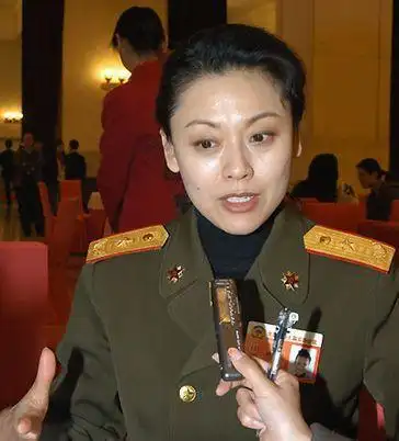 刘敏被媒体称之最美现役女少将外公曾是三军总司令