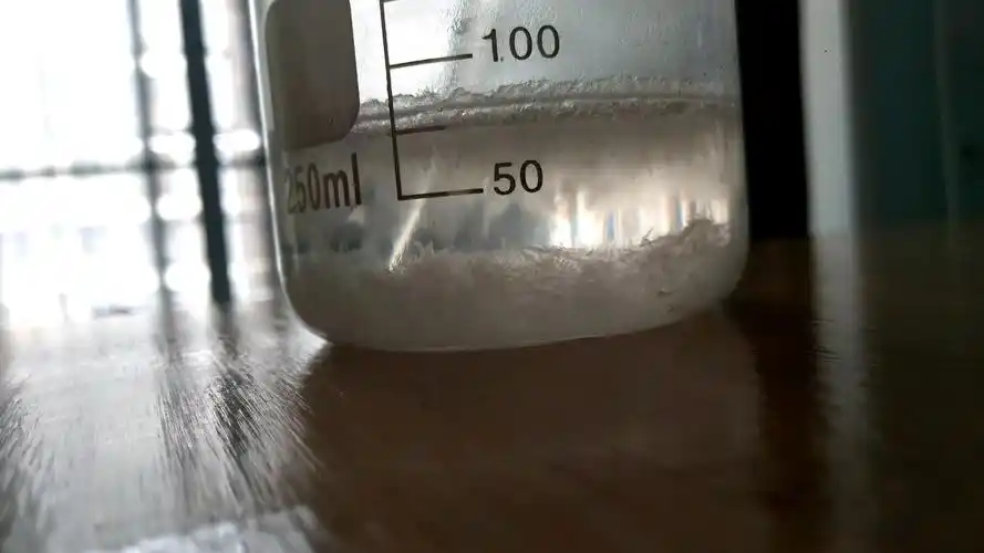 硝酸钾结晶的美