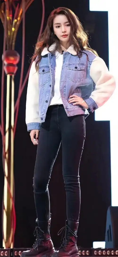 杨颖身材好不好还得看她穿牛仔裤