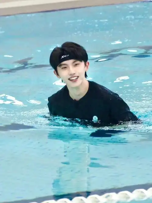 马嘉祺 2022tf家族运动会