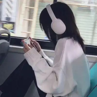 手机遮脸女头像,只是一部分属于混搭系-女生头像