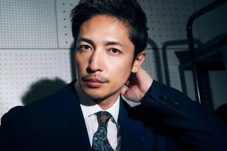 20位日本大叔级明星年轻时好看到爆炸