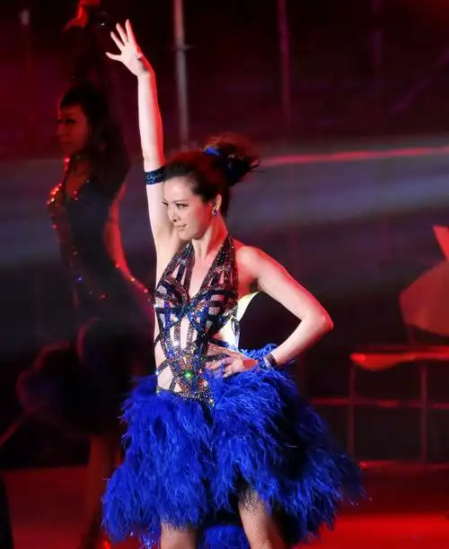 【实拍】凌波微步--拉丁舞女王刘真