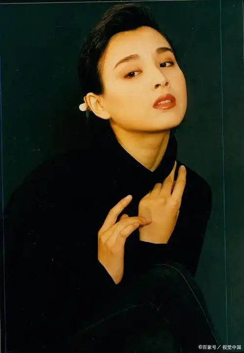 赵明明是一位中国内地女演员,出生于1970年3月13日,满族,毕业于吉林