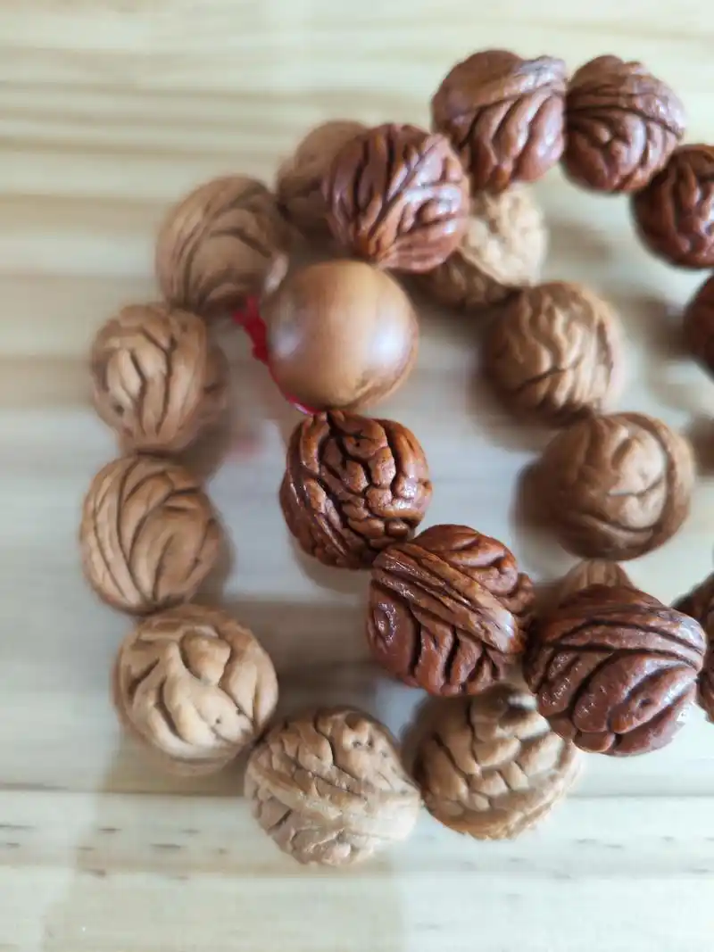 道教流珠手串,秦岭龙脉龙纹桃核盘玩前后对比