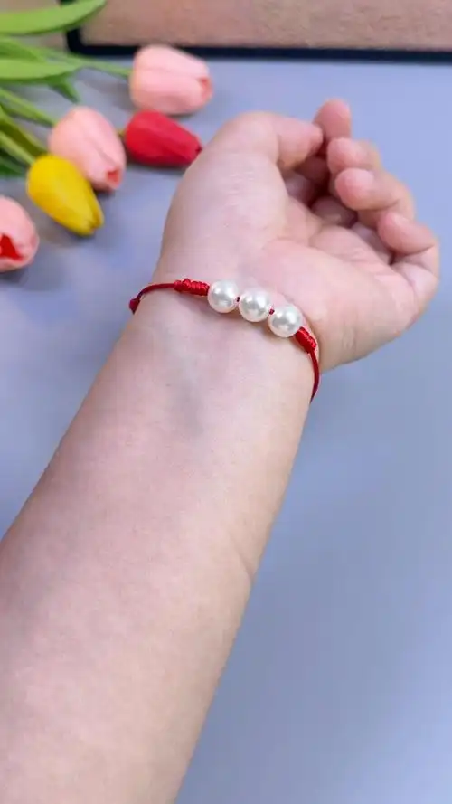 用牙签编一条漂亮的手链,超级简单一看就会