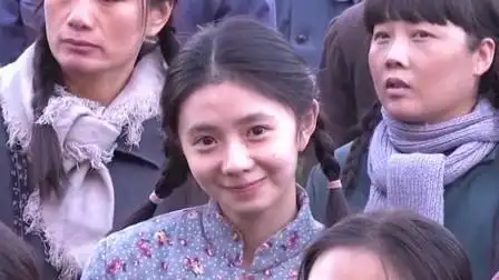 电影一秒钟谋女郎刘浩存,为了演戏剪成短发,这长相让张艺谋导演满意!