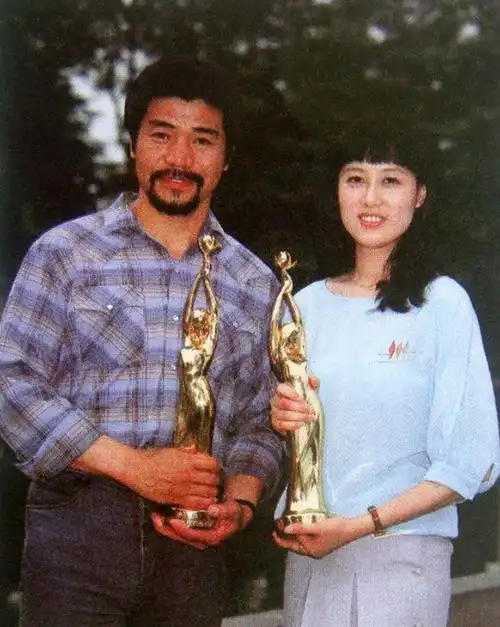 回顾:那个因《高山下的花环》走红的"梁三喜",如今怎样了