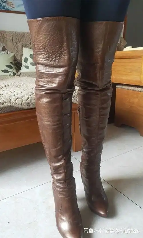 大家喜欢穿什么样的过膝长靴