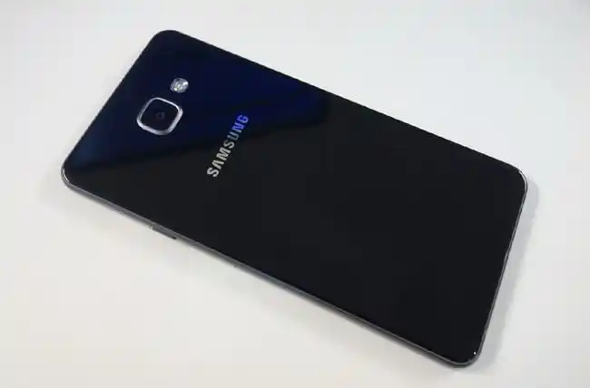 三星galaxy a7 (2016)社区首曝!