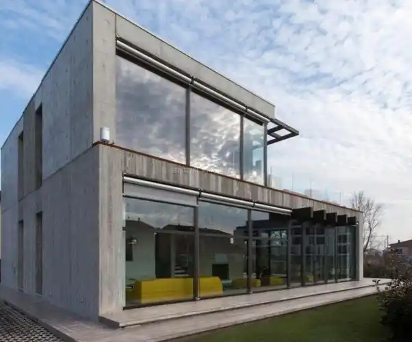 2层小别墅水泥外墙效果图