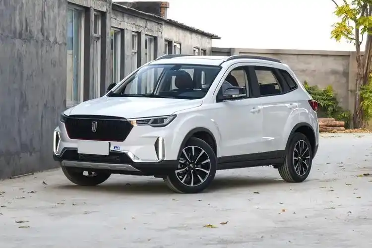 原创推荐四款6万元左右的小型suv 日常通勤代步的好帮手