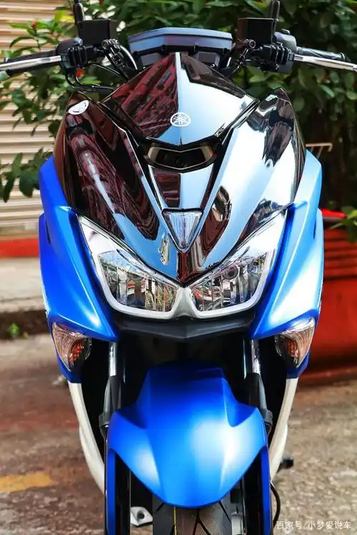 雅马哈最漂亮的150踏板外观被疯狂山寨水冷引擎abs适合年轻人