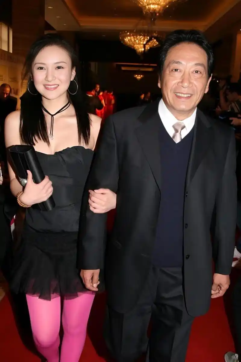 "看到这样的表白,王奎荣很是欣然接受了.