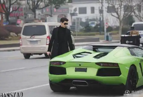 他们都是低调的炫富小能手 开辆车比你房还贵