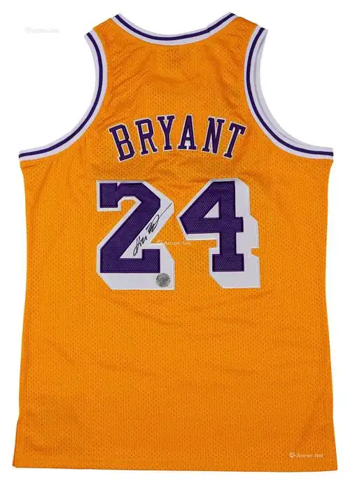 14896黑曼巴科比布莱恩特kobebryant亲笔签名球衣附证书