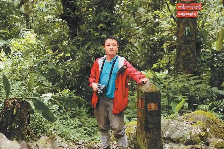 喜马拉雅小黑哥_王强_研究_植物学