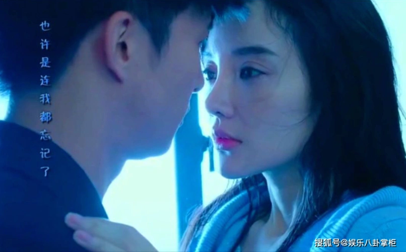 无独有偶,李小璐当初和薛之谦合作拍摄电视剧的时候,这两人也是没有