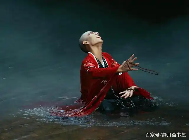 民间故事屠户半夜回家5个美女拦路和尚你前世欠她们