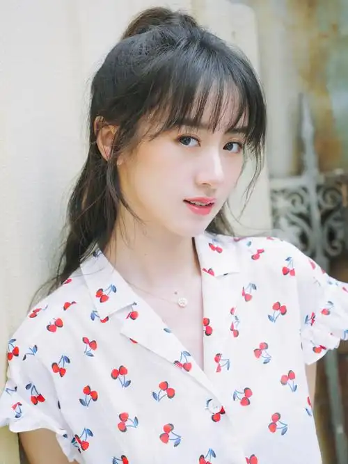 袁冰妍轻甜少女写真图片33