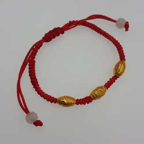 地摊本命年红绳手链转运金珠保色手工编手链2元店地摊货爆款批发