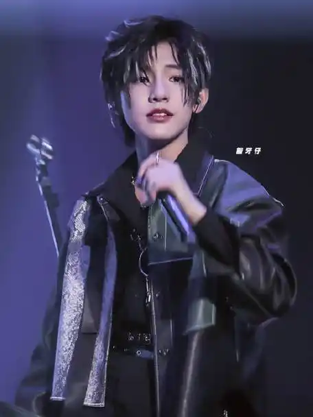 敢窥星芒##tf家族刀马旦双人loopstation开场##张泽禹张峻豪和声好美