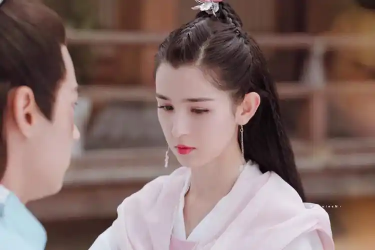 天舞纪云杉——哈妮克孜饰