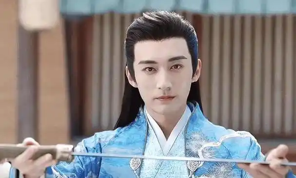 娱乐圈美男格局刷新四大四小男神霸屏四大猛男引领清流风潮