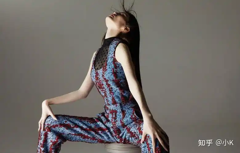 维密超模何穗人前白莲人后嚣张她远比你想象更精彩