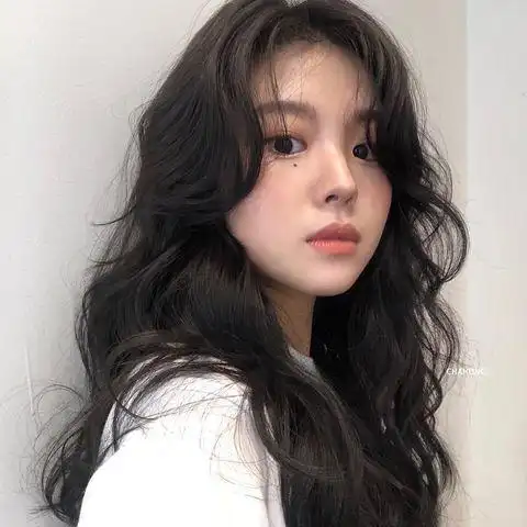 菱形脸适合什么发型 2022年菱形脸发型大全_发型脸型 - 美发站