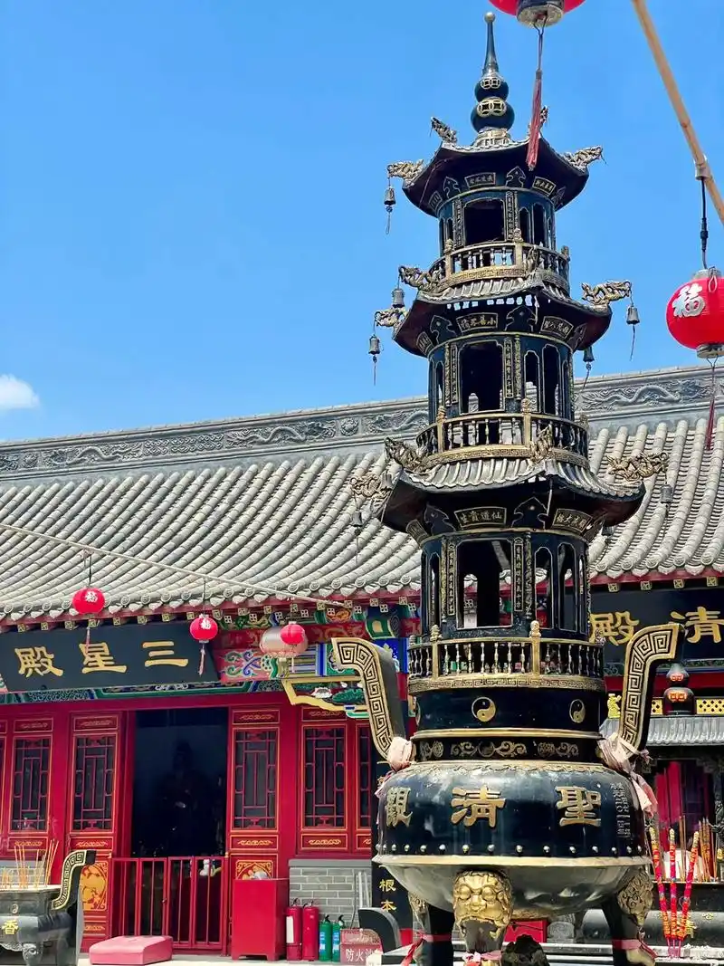 圣清观 太阳岛内 哈尔滨市不可移动文物 现仅存一座龙王殿#古 - 抖音