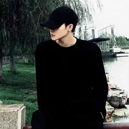 预览圆图16岁真实的帅哥照片特别适合做头像,网恋帅哥必备男头!