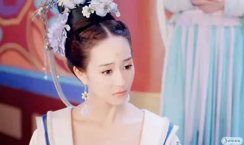 盘点武媚娘传奇中徐慧的十个发型,玉簪花配灵蛇髻,流苏冠太美了