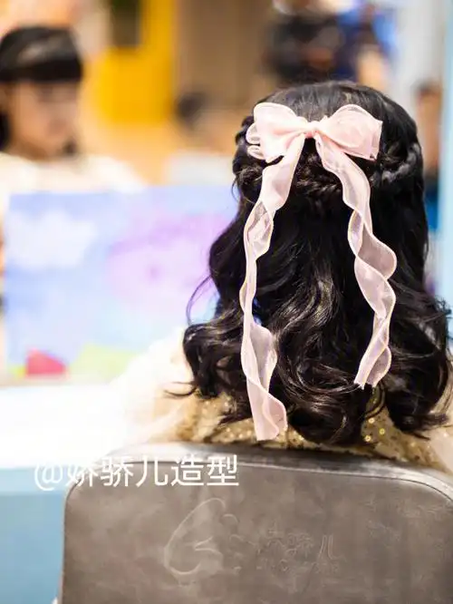 迷路的仙女不过分吧/这也是宝宝去参加比赛或者当小主持人的不二之选!