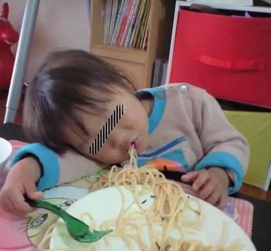 宝宝的搞笑睡姿,只有想不到没有做不到,最后一张笑的肚子疼