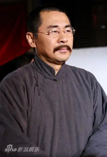 有电视剧版《建党伟业》之称的《开天辟地》正在热拍之中