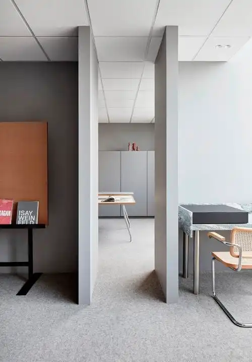 澳大利亚的极简主义办公空间