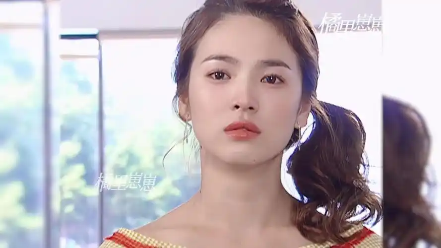 年轻时的宋慧乔,真的好漂亮啊!看完黑暗荣耀,狠狠get到了她!