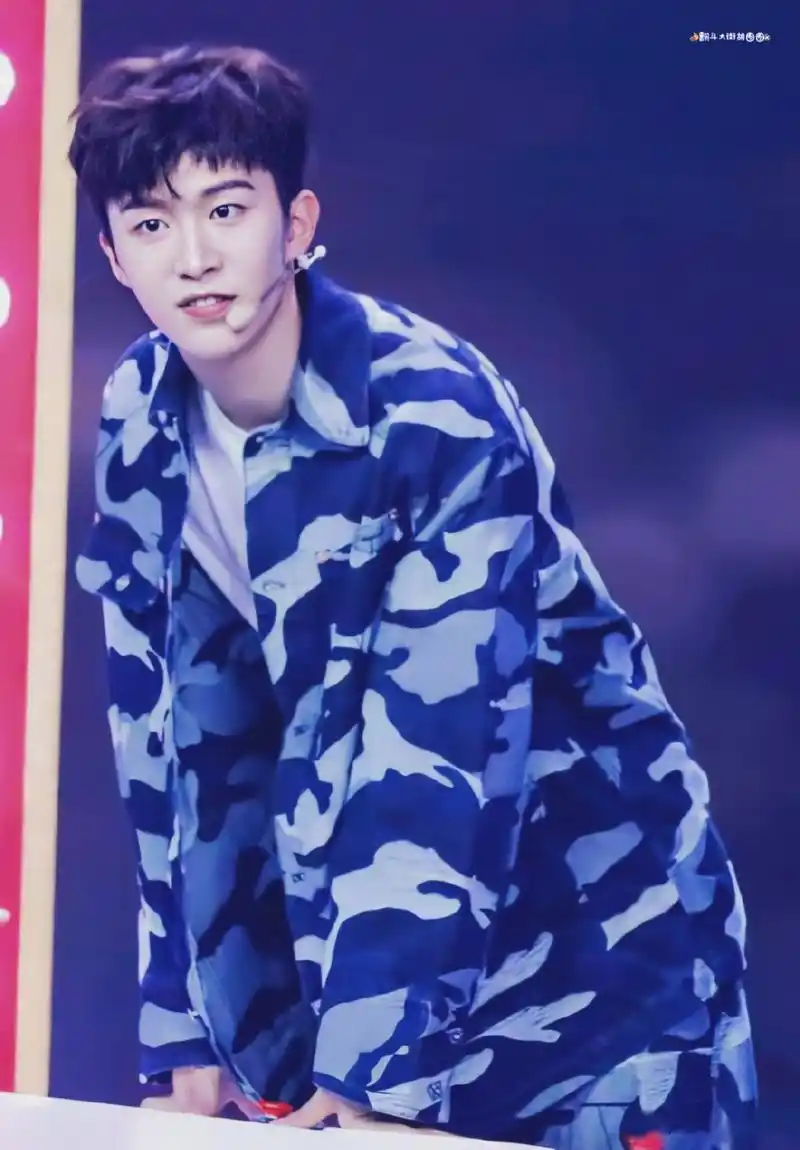 《快乐大本营》范丞丞更新曲库的哈哈哈哈哈,get起来喔