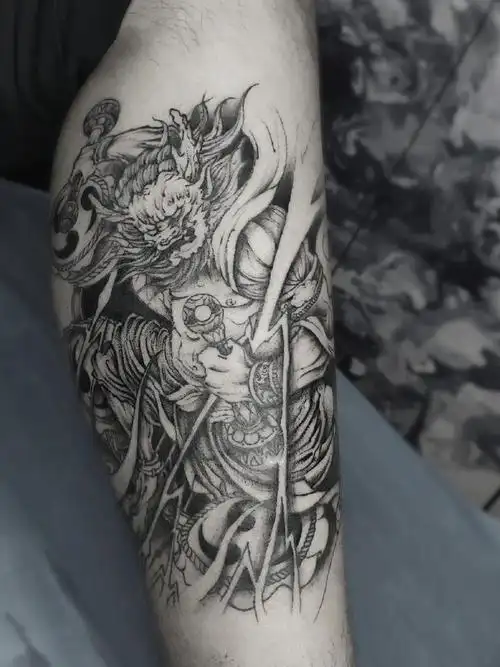 小腿传统雷神_纹身图案手稿图片_浦江888tattoo的纹身作品集