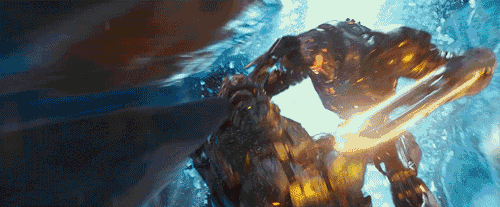 正如预告中所展现的那样,复仇流浪者与神秘机甲冰川决斗异常激烈,冰火