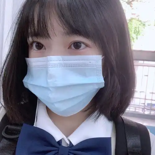 17岁同一个女生真人超好看戴口罩可爱头像(精选多张)图片