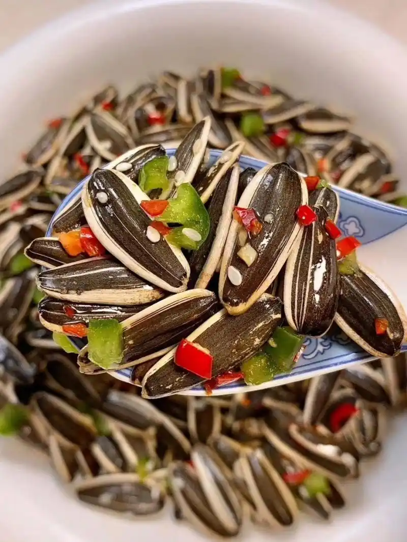 吃过凉拌瓜子吗?是啥味道[疑问][疑问]