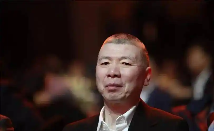 2007年,因为邓超的一句话,冯小刚与其缠斗了10余年_赵丽颖_黄晓明