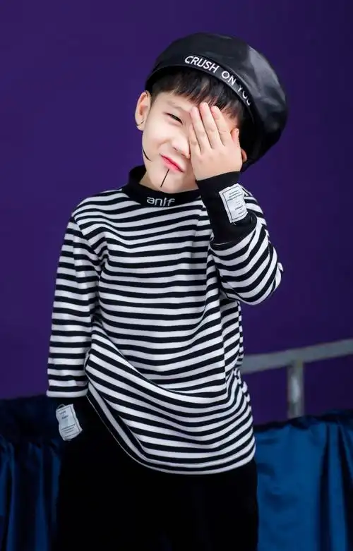 又又是又又的儿童摄影作品《标新立异的男孩》