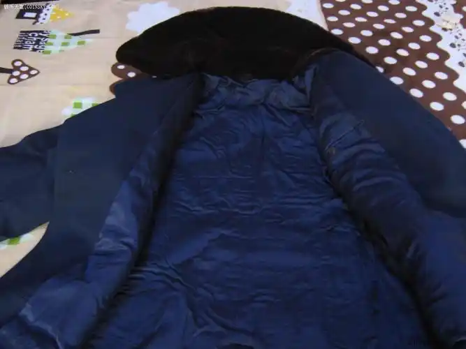 钱币天堂·交易区详情·全新海军蓝色棉大衣----军品收藏或实用